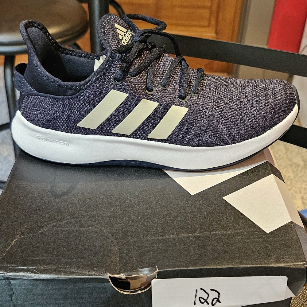 Adidas Cloudfoam Pure